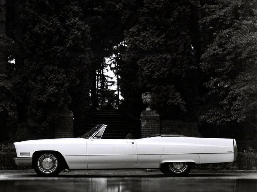  Cadillac DeVille Convertible 1967 года  (фото 2 из 2)